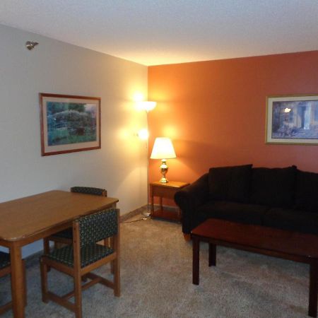 Riverview Suites Apartments ロチェスター エクステリア 写真