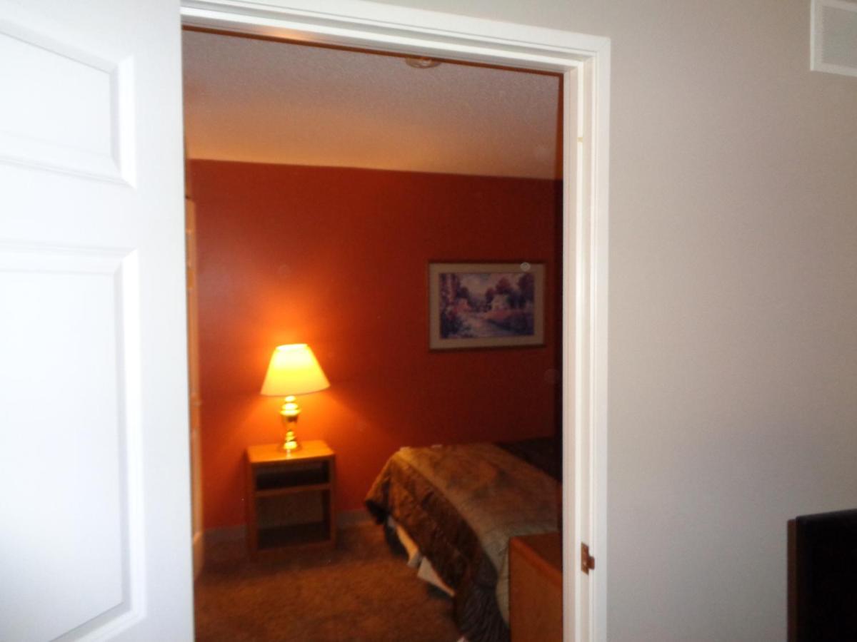 Riverview Suites Apartments ロチェスター エクステリア 写真