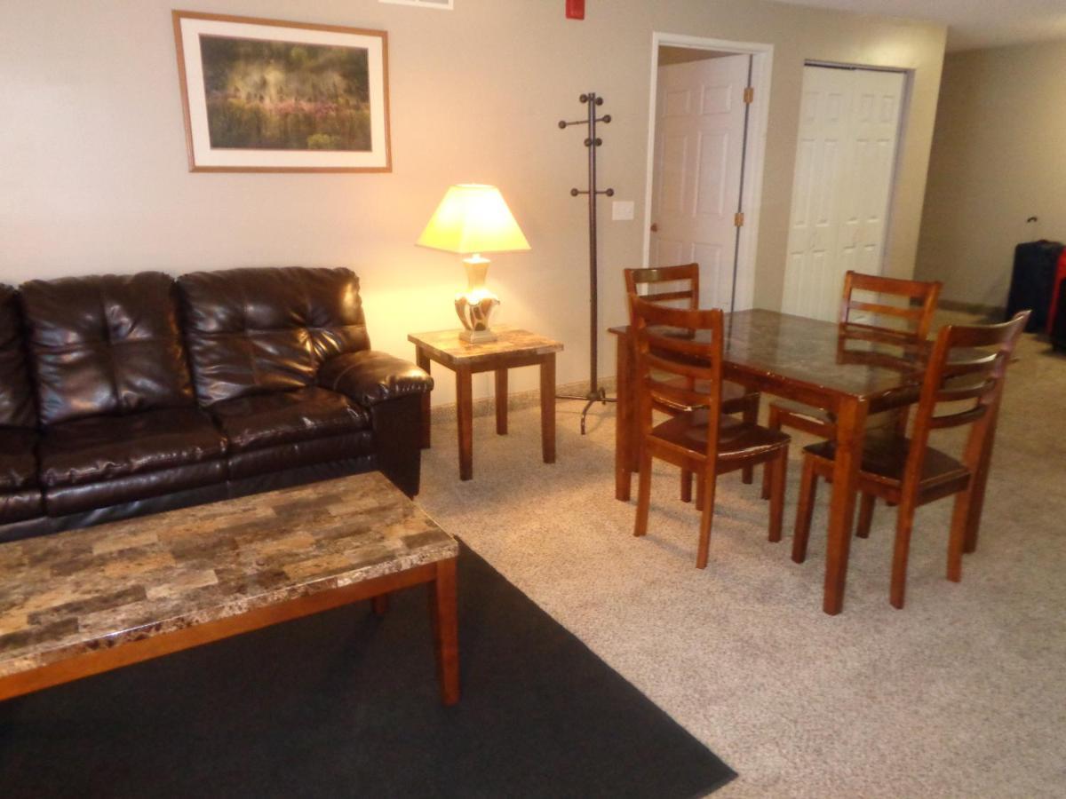 Riverview Suites Apartments ロチェスター エクステリア 写真